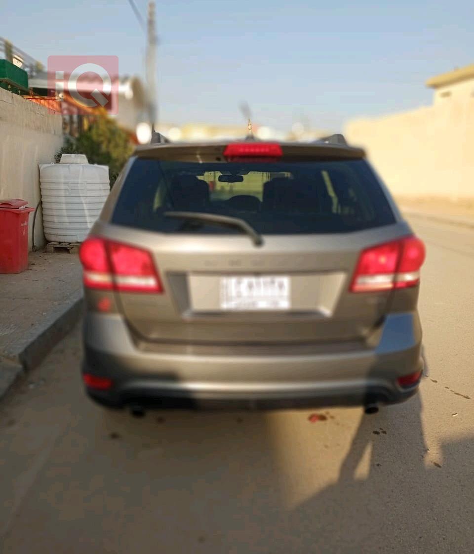 دودج جورني